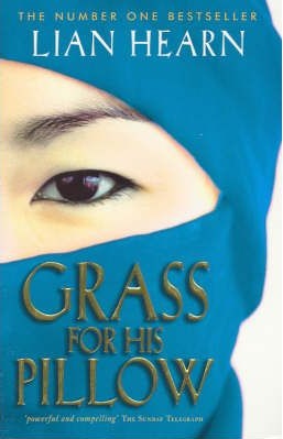 Grass for His Pillow #2 Tales of the Otori [used book]